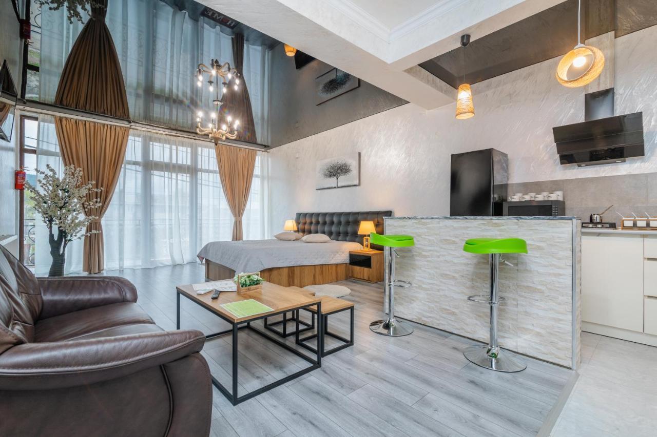 Hotel Home+ Tsalka エクステリア 写真